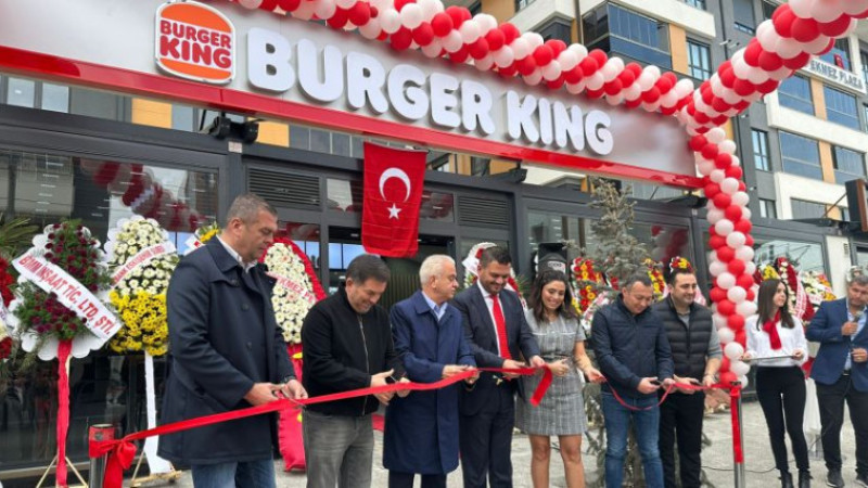 Burger King Emek Mahallesi’nde